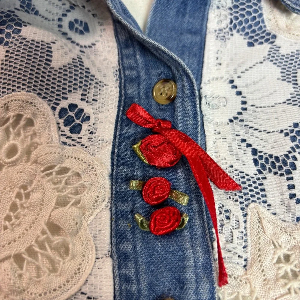 PTNY Denim Shirt Lace Applique Rose Accents Western Blouse‎ Size Large 90s